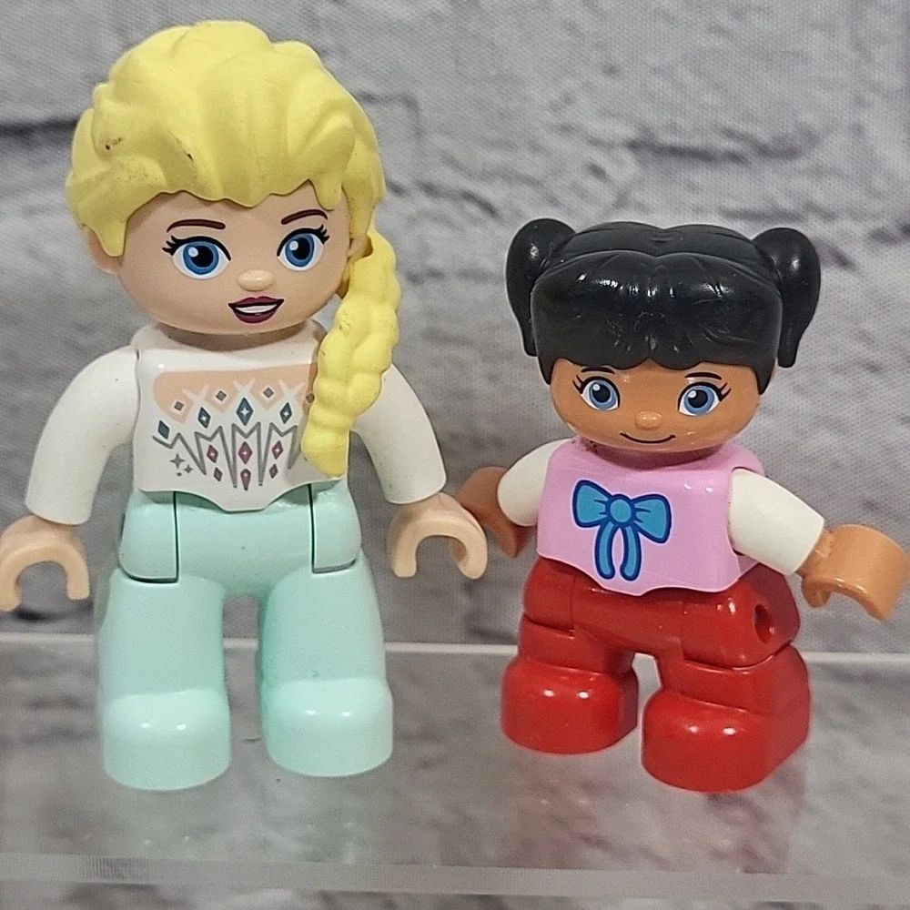 Lego Duplo Figures Lot Of 5 Elsa Fireman Clown Girl Modern VTG Mixed‎